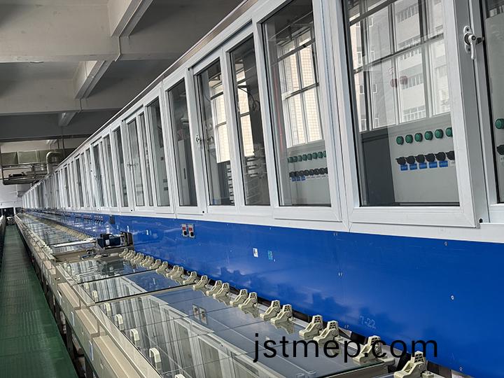 電(dian)鍍(du)生産(chan)線(xian)